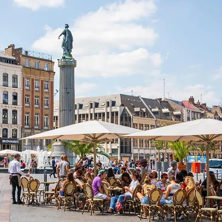 Le Charme De L'ancien Dans Le Centre De Lille. 아파트 *